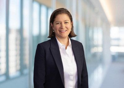 Photo of Kristin Mace