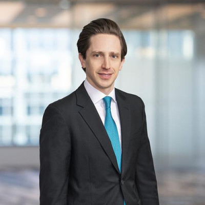 Photo of Gustavo Akkerman